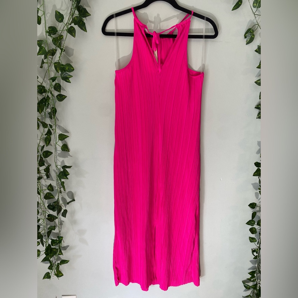 A New Day Women’s Hot Pink Halter Dress Size Medium - Picture 3 of 6